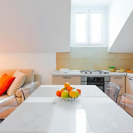 Ca Maria Vittoria By Happyhostorino Apartment Exterior photo