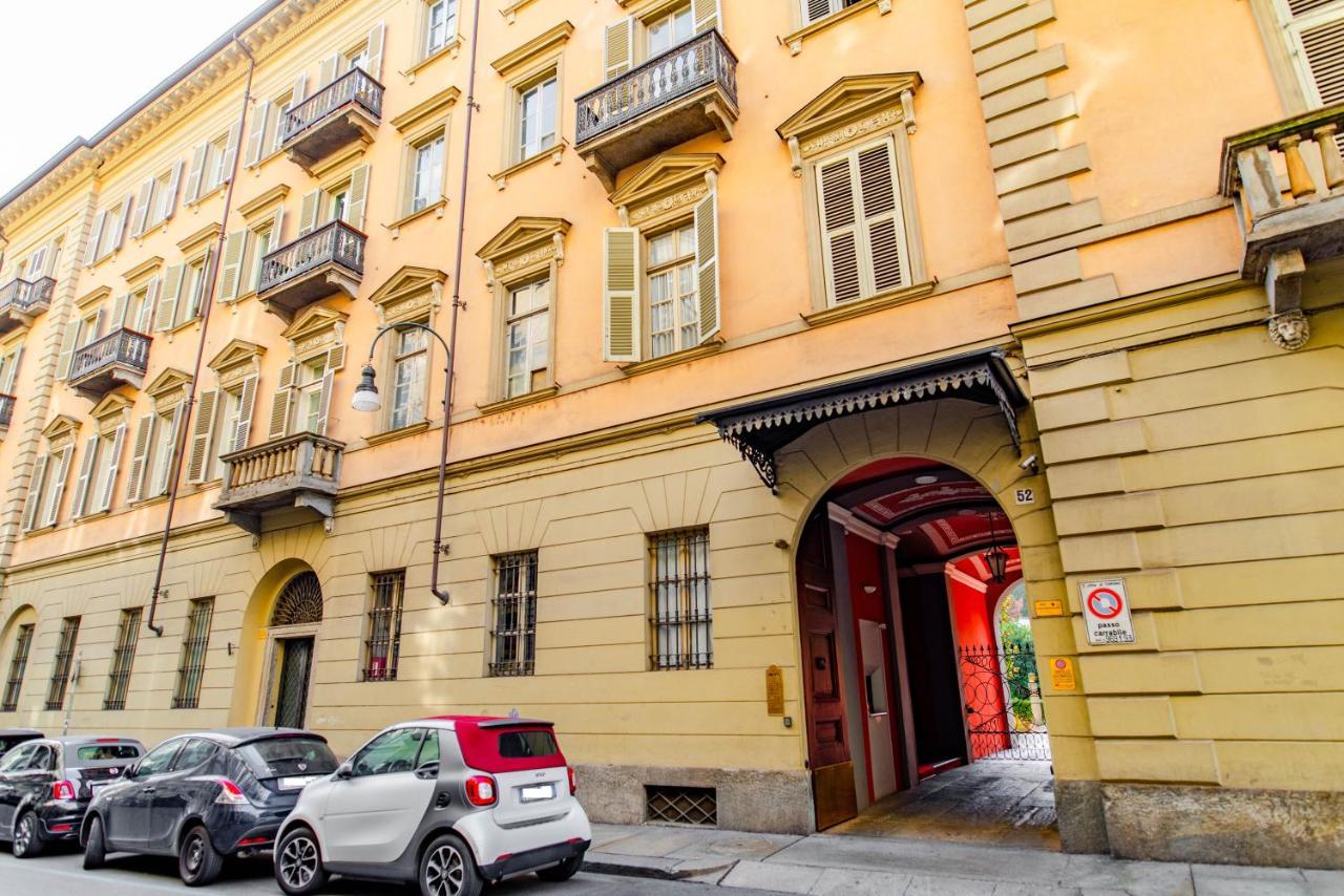 Apartment Ca Maria Vittoria By Happyhostorino Turin